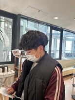 アウラ(AURA)&nbsp;波巻きパーマツイストスパイラルスパイラルパーマ