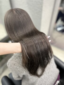 ペレ 栄店(PELE) デザインカラー/レイヤーカット/ウェットヘア/オリーブベージュ