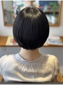 ショートボブ