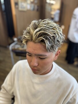 ザヘアー(The hair) メッシュブリーチ&パーマ