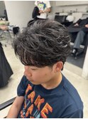初めてのパーマでも◎ラフで無造作な質感が人気のシャドウパーマ