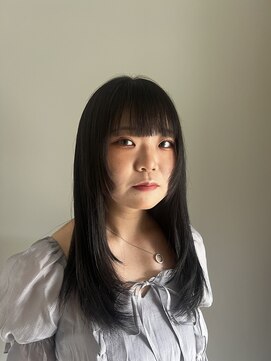 ヤーン(yaan) レイヤーカット