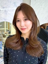 アフロートリノ(AFLOAT Leino)&nbsp;結べるレイヤーカット　上品なくびれヘア