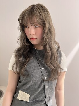 オリーブカラー