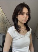ハッシュカットミディアムレイヤーウルフボブ顔まわりレイヤー