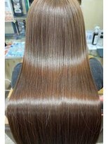 カラットオブヘアー(carat of hair)&nbsp;うる艶ストレート(髪質改善・縮毛矯正)20・30代