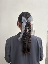 エト(eto)&nbsp;参列ヘアセット ロングツイン編みおろし