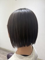 ラルートバイルレーヴ 大井川店(La route by Le reve)&nbsp;切りっぱなし前下がりボブ[大井川/焼津/髪質改善/縮毛矯正]
