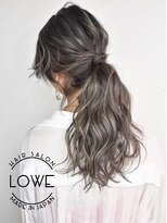 ルーヴェ(LOWE)&nbsp;【LOWE池谷】さりげないハイライトがお洒落なポニーテールに！