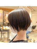 顔まわりが可愛いショートボブ☆