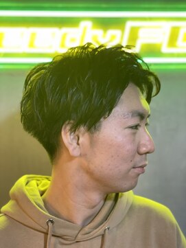 グリーディーフォックス 代々木(Greedy FOX) かき上げヘア/サイドパート/韓国マッシュ/フェードカット/代々木