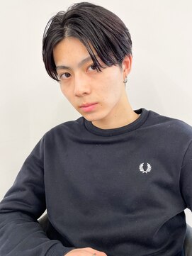 スタートウキョウ 渋谷(STAR TOKYO) 韓国ヘアメンズ/センターパート/メンズパーマ/黒髪/ツーブロック