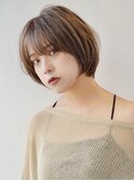 大人可愛い20代30代40代小顔ワンサイドショートボブ丸み前下がり