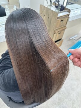 イチイ 巣鴨店(ichii) 巣鴨美髪ロングストレート髪質改善縮毛矯正韓国風ヘア