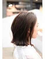 ファロー(furrow)&nbsp;外ハネボブ　髪質改善　美髪ストレートスタイル