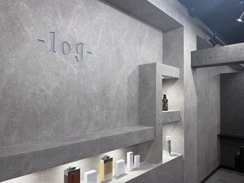 ログ(log)の写真/【岡山駅すぐ】22時まで営業で通いやすい◇最先端トレンドの韓国風ハイトーンやメンズパーマが大人気♪