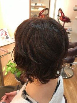 あなただけの“似合う”を見つけ、更なる“魅力”を引き出す♪丁寧なカウンセリングで髪のお悩みを解決！