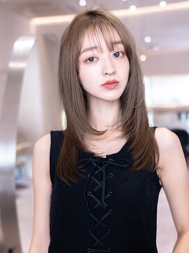 ハバナ 天神(HAVANA) 大人ガーリー前髪顔周りミディアムレイヤーカットダークアッシュ