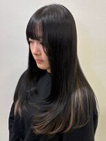 ルーブ トウキョウ(Loob. TOKYO)&nbsp;インナーで魅せる　"ミルクティーカラー"