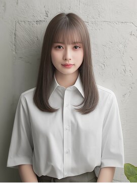 リュドール 名駅(Rue D'or) 韓国風ストレートミディ×シースルーバング