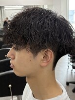 レボ 神宮寺店(Revo)&nbsp;刈り上げマッシュ。縦落ちツイスパ
