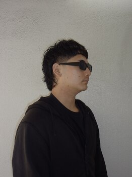 グロウヘアワークス トウキョウ(grow hair works tokyo)の写真/毛流れやクセも見極める繊細な技術。ミリ単位でこだわったカットで理想を叶える◎
