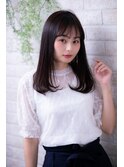 簡単スタイリングで伸ばしかけルーズラブのクラシカルセミディ