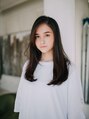 フローラビューティーヘアー(Flora Beauty Hair) ナチュラルロング♪《縮毛矯正/髪質改善/ブリーチ/ハイライト》