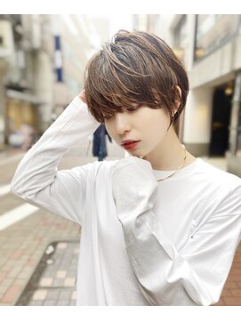 アヴァロン(AVALON) 〈絶壁解消〉丸みショートボブ【mag佐藤聖】