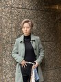 ロア(lore)&nbsp;ハイトーンカラーや女性らしいショートで魅力を引き出します