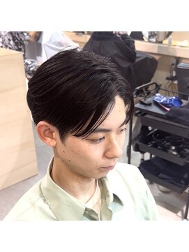 ニコフクオカヘアーメイク(NIKO Fukuoka Hair Make) 「NIKO」マッシュもいけるシースルーセンターパート　　福岡天神