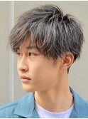 ナチュラルアップバング前下がりマッシュルームヘア