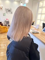 ルッツ(Lutz. hair design)&nbsp;ミルクティベージュ【千代田彩夏】