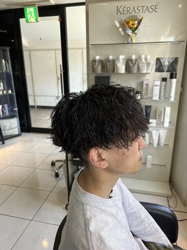 アイズ 海老名(AIZU) ツイストスパイラルパーマ スパイラルパーマ ツイストパーマ