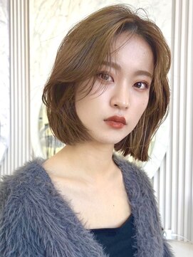 アフロートリノ(AFLOAT Leino) 小顔ヘルシーレイヤースタイル透明感カラー【修】20代30代40代