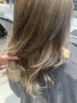 ネウィ 池袋(newi)&nbsp;ミルクティーベージュ