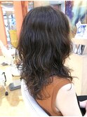 ミディアムやロングでもふんわりパーマ