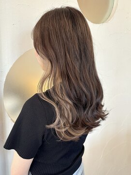 ヘアメイク シンズ レインボー(Hair Make SHIN'S RAINBOW) インナーカラー/ミルクティーベージュ/高松