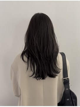 スペシウムバイアンバースデー(spacium by UNBIRTHDAY) ふわふわレイヤースタイル/ゴトウルリ