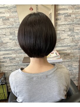 美容室ル・アール お手入れ楽ちん♪菱形ショートボブ