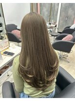 クム(kumu)&nbsp;【kumu】 ロングレイヤー/顔周りカット/栄/名古屋