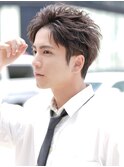 爽やかさ満点！！ソフトフェザーかき上げショート