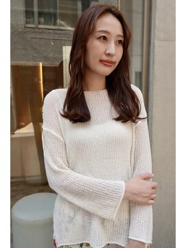 ガリカ 蔵前(Gallica) 【竹之内蔵人】大人女子のくすみブラウン × 柔らかミディ