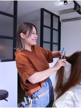 エミュ(e'Mue)&nbsp;佐土原 彩音