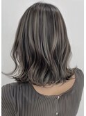 デザインカラーレイヤーカットウェットヘアオリーブベージュ白髪