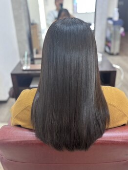 シナジートウキョウを使った髪質改善ストレート！今までできなかった毛質でもできるので新しい体験をぜひ！