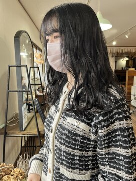 ホワイト(WHITE HAIR@NICOLA) ブルーブラック