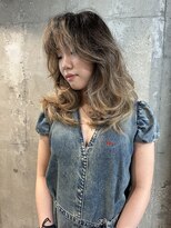 オルカ(ORCA) 海外レイヤーレイヤーカットダークブルーニュアンスウルフ