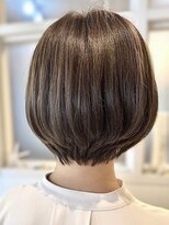 コハク(COHAQ BEAUTY AND RESORT)&nbsp;ショート/ショートボブ/大人ショート/20代/30代/40代/湘南