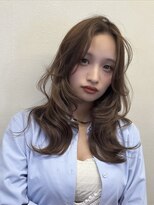 ハチ(HACHI)&nbsp;ハイレイヤーで動き◎トレンドヘアー